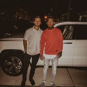 Meet your Posher, Andrew